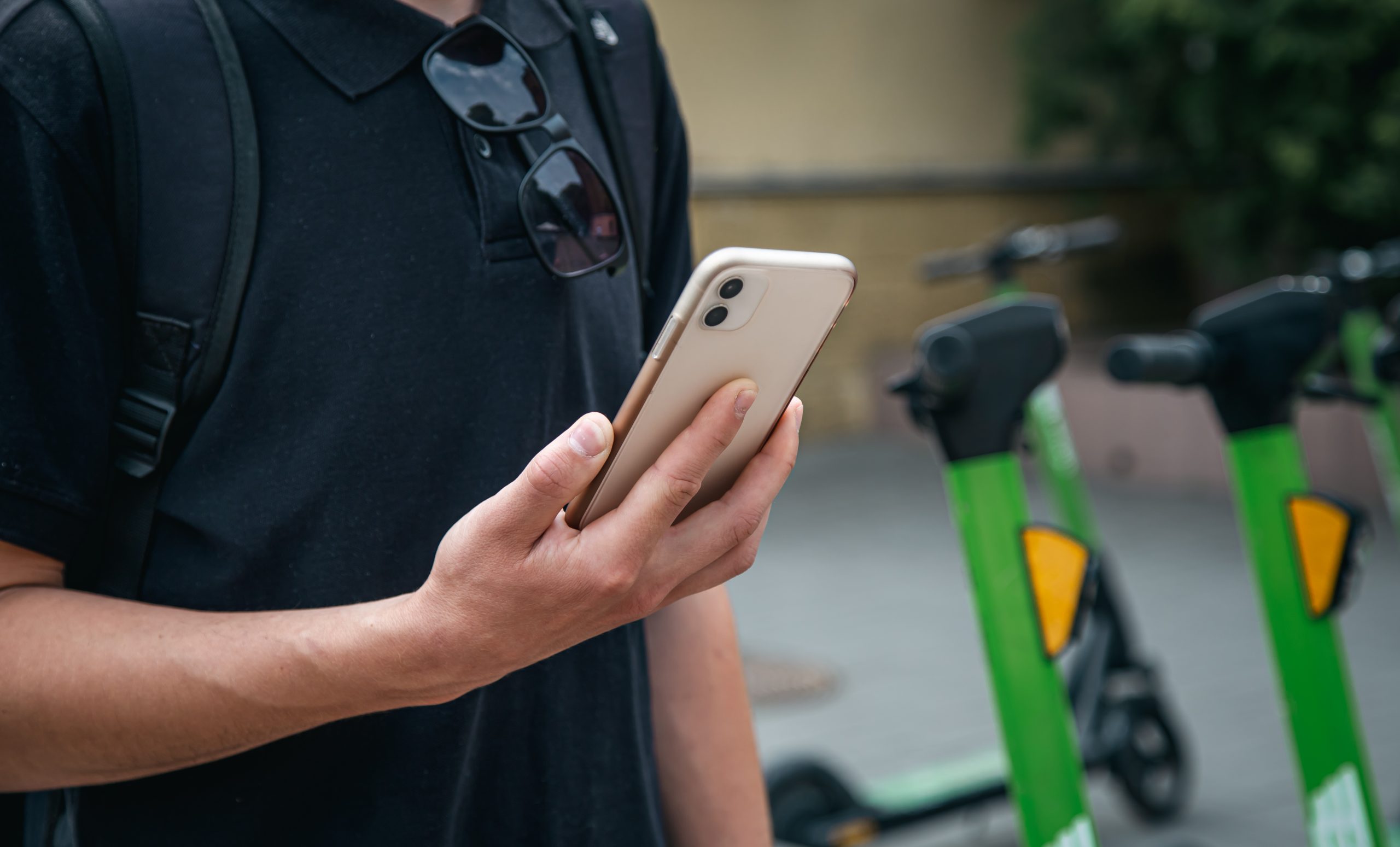 Cheap mobile phone deals 